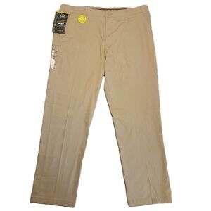 Lee Extreme Comfort MVP Mens 44x34 Pants Kc Khaki Straight Fit Stretch NEW